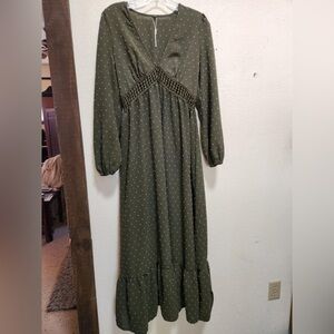 Green Maxi Ruffled V-Neck Sundress
